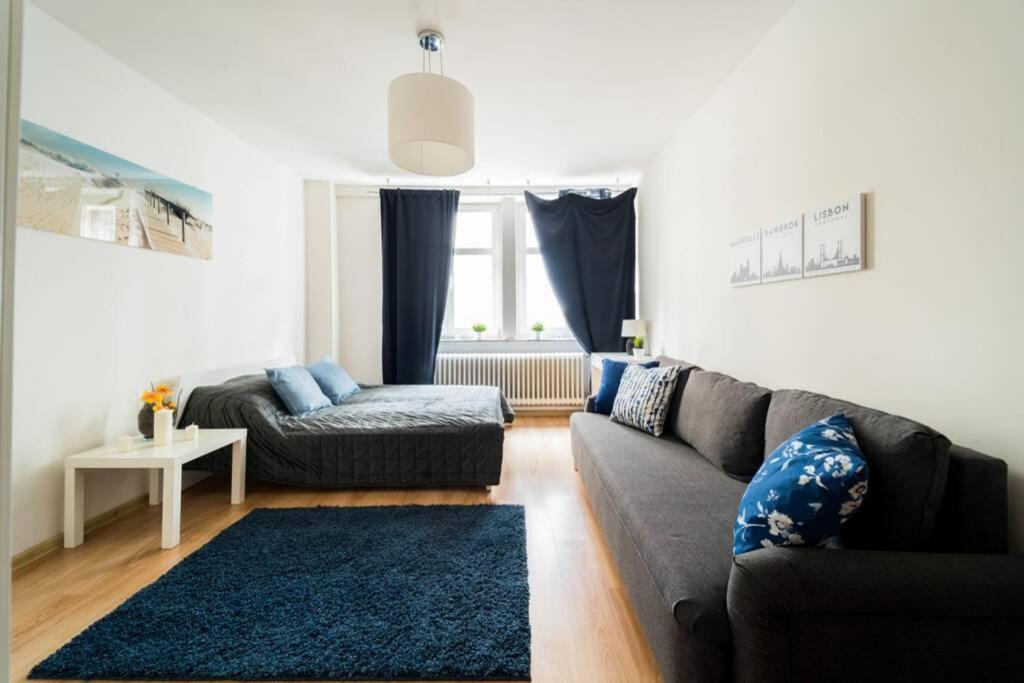3 Rooms Big Apartment - 150 M Town Hall - Nice Design 브로츠와프 외부 사진